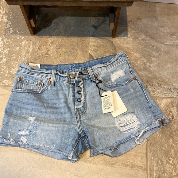 501® ORIGINAL FIT HIGH RISE WOMEN'S SHORTS - Picture 1 of 8